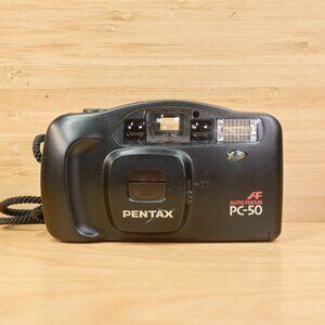 Pentax PC-50 AF / 35mm Film Point and Shoot Camera / Vintage Compact /